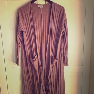 Lula Roe Hearhered Pink Ribbed Sarah Cardigan (L)